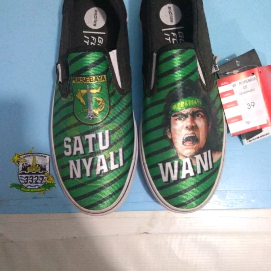 Detail Sepatu Bonek Nomer 57