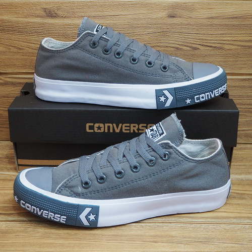 Detail Sepatu Converse All Star Nomer 10