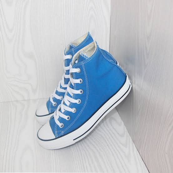 Detail Sepatu Converse Biru Nomer 43