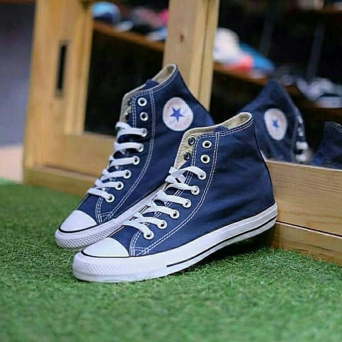 Detail Sepatu Converse Biru Nomer 48