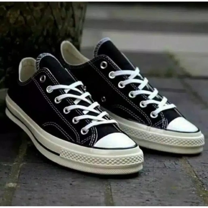 Detail Sepatu Converse Hitam Nomer 25