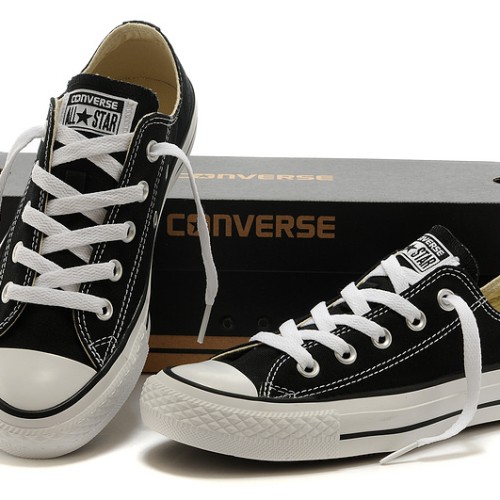 Detail Sepatu Converse Hitam Nomer 57