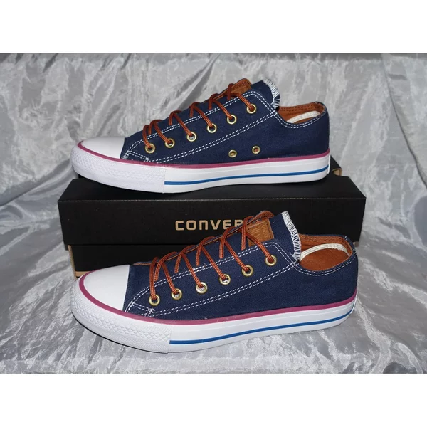 Detail Sepatu Converse Keren Nomer 17