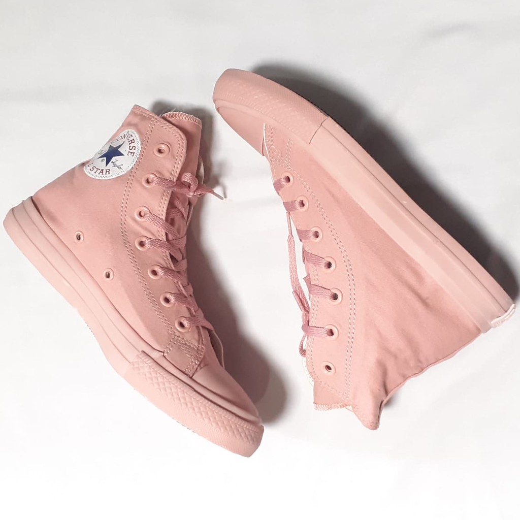 Detail Sepatu Converse Pink Ori Nomer 44