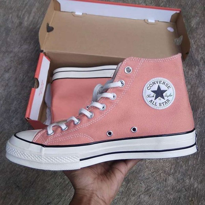 Detail Sepatu Converse Pink Ori Nomer 9