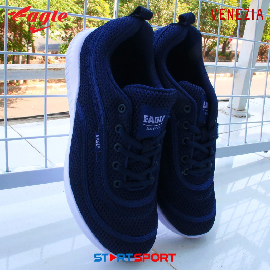 Detail Sepatu Eagle Biru Nomer 27