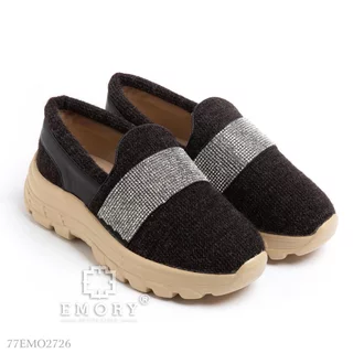 Detail Sepatu Emo Nomer 51