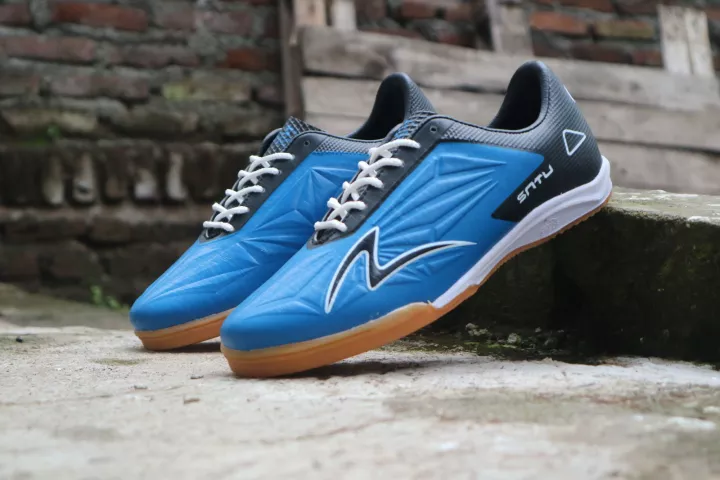 Detail Sepatu Futsal Lazada Nomer 31