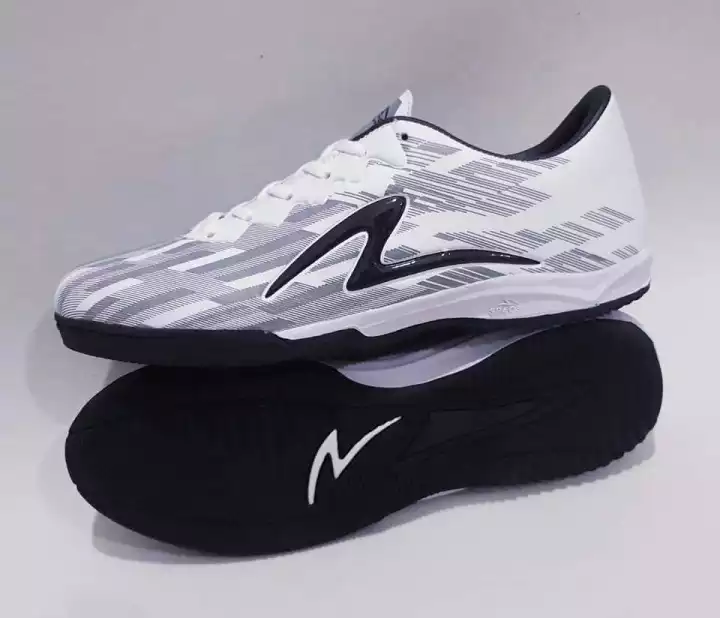 Detail Sepatu Futsal Lazada Nomer 5