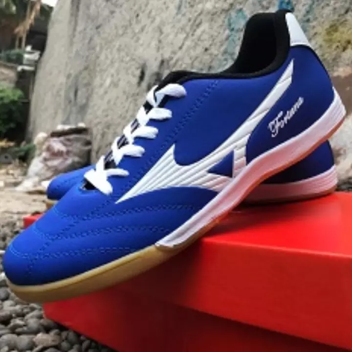 Detail Sepatu Futsal Lazada Nomer 49
