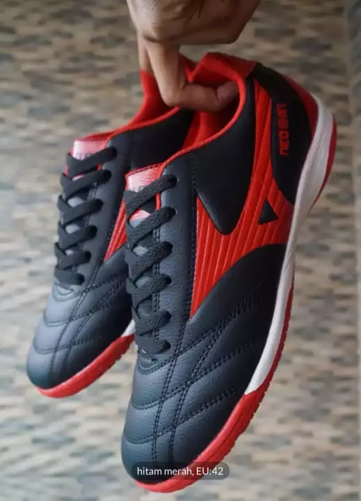 Detail Sepatu Futsal Lazada Nomer 10