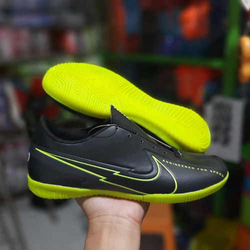 Detail Sepatu Futsal Nike Murah Nomer 12