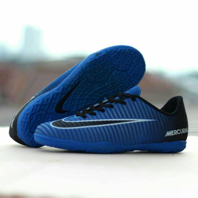 Detail Sepatu Futsal Nike Murah Nomer 24