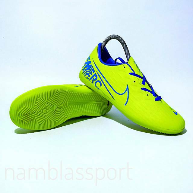 Detail Sepatu Futsal Nike Murah Nomer 40