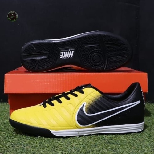 Detail Sepatu Futsal Nike Murah Nomer 47