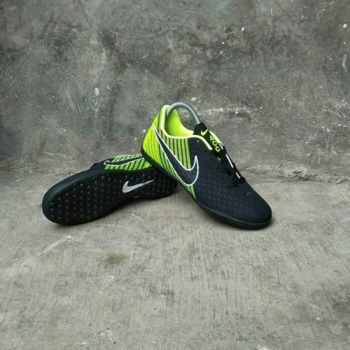 Detail Sepatu Futsal Nike Murah Nomer 48