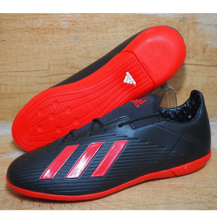 Detail Sepatu Futsal Predator Nomer 42