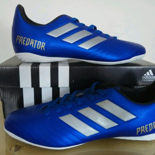 Detail Sepatu Futsal Predator Nomer 10