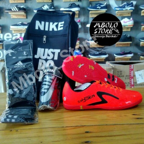 Detail Sepatu Futsal Specs Terbaik Nomer 53