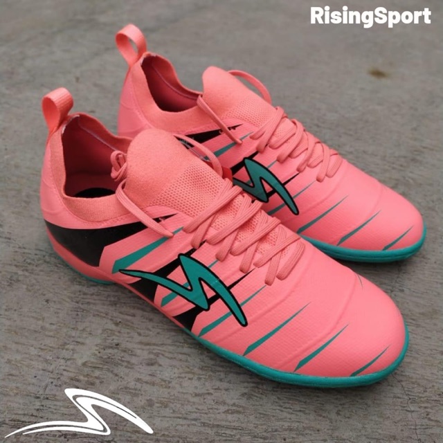 Detail Sepatu Futsal Specs Warna Pink Nomer 11