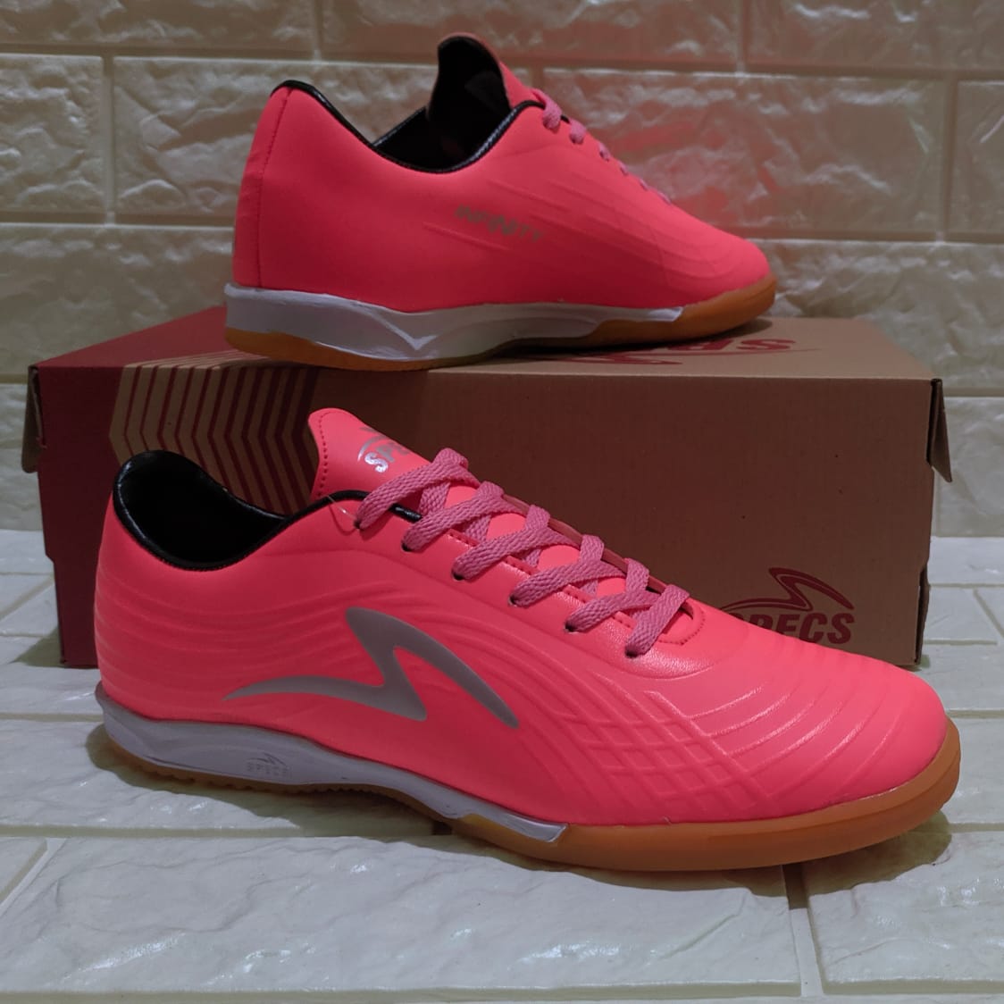 Detail Sepatu Futsal Specs Warna Pink Nomer 50
