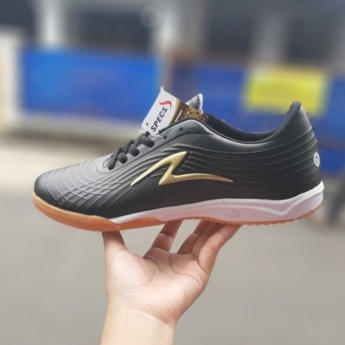 Sepatu Futsal Terbaru Specs - KibrisPDR