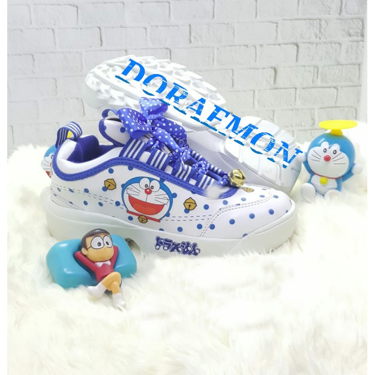 Detail Sepatu Gambar Doraemon Nomer 33