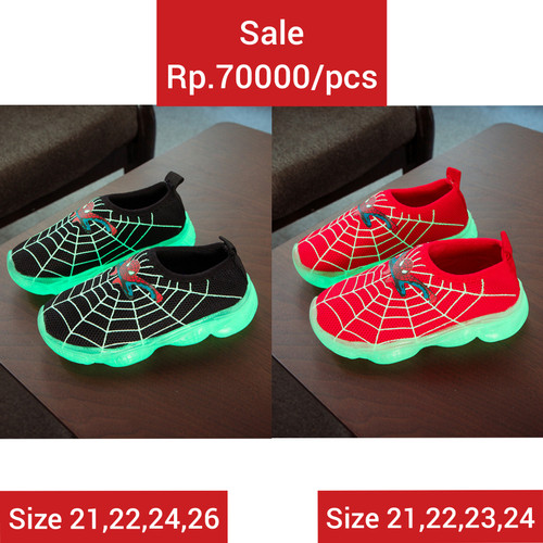 Detail Sepatu Glow In The Dark Nomer 39