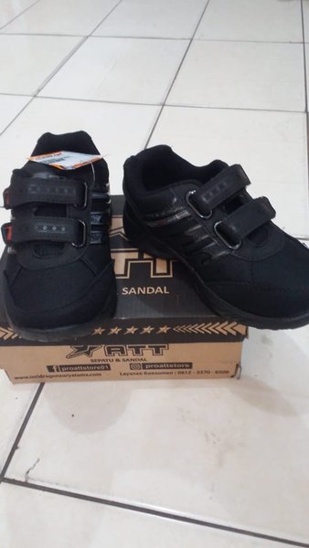 Detail Sepatu Hitam Anak Sekolah Nomer 9