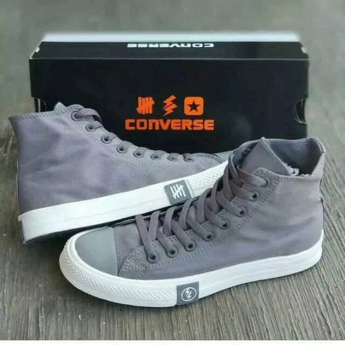 Detail Sepatu Kets Converse Nomer 18