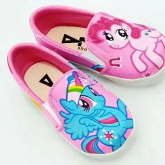 Detail Sepatu Kuda Poni Nomer 52