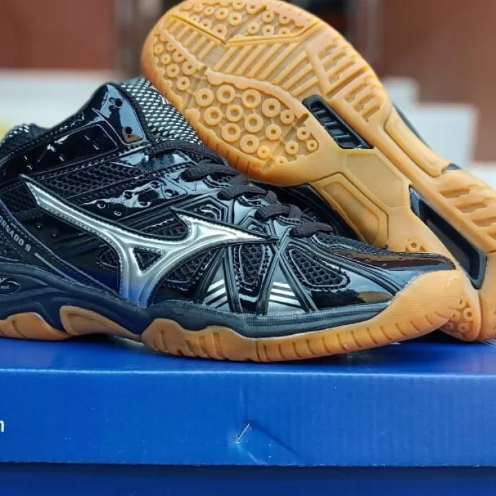 Download Sepatu Mizuno Tornado 9 Nomer 14