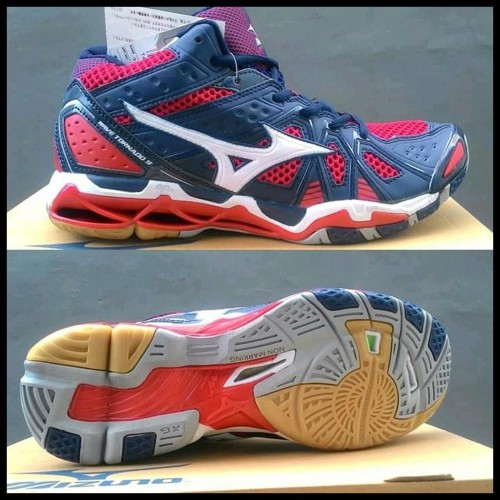 Download Sepatu Mizuno Tornado 9 Nomer 10