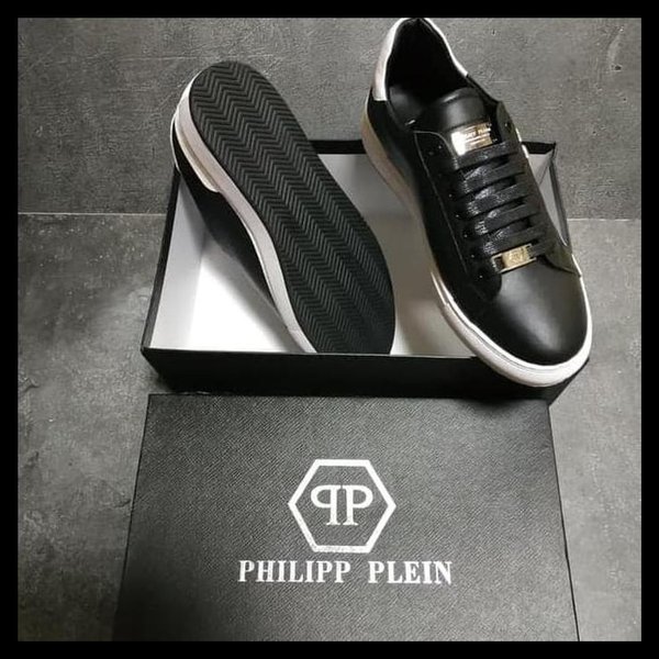 Detail Sepatu Philipp Plein Nomer 55