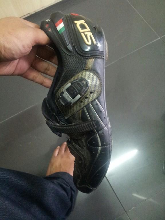 Detail Sepatu Road Bike Bekas Nomer 11