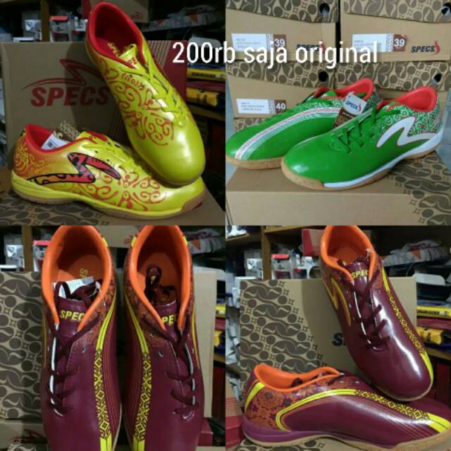 Detail Sepatu Specs Batik Nomer 27