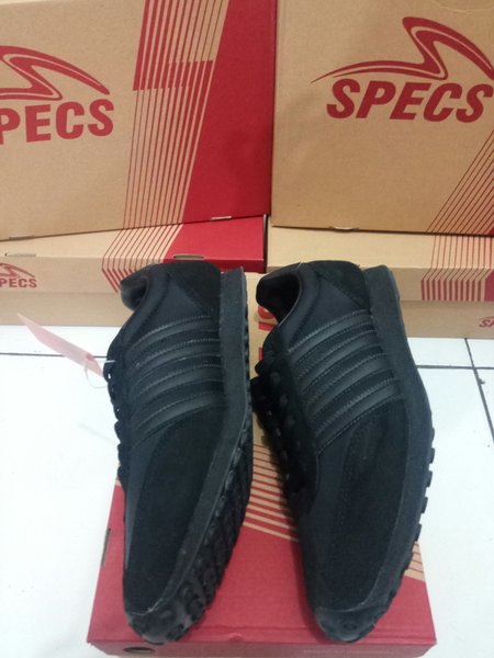 Detail Sepatu Specs Sekolah Nomer 25