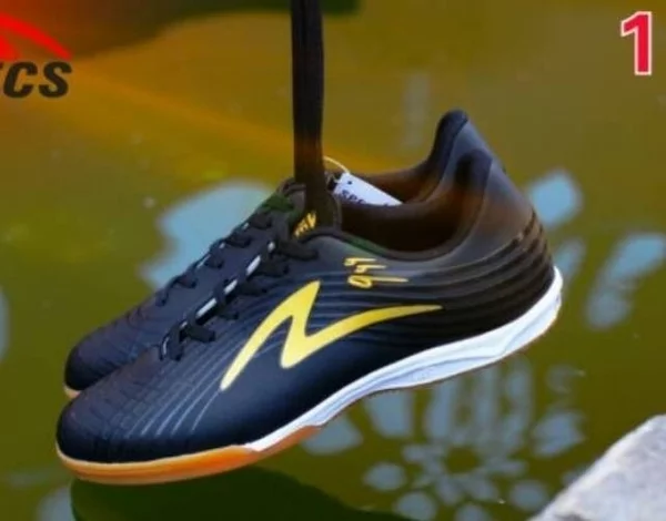 Detail Sepatu Specs Terbaru Futsal Nomer 47