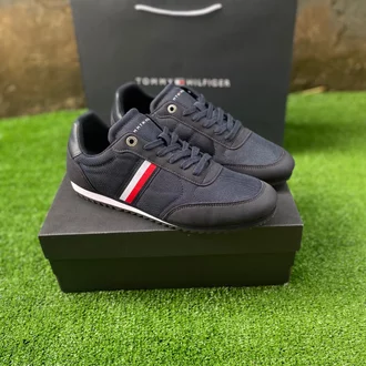 Detail Sepatu Tommy Hilfiger Nomer 50