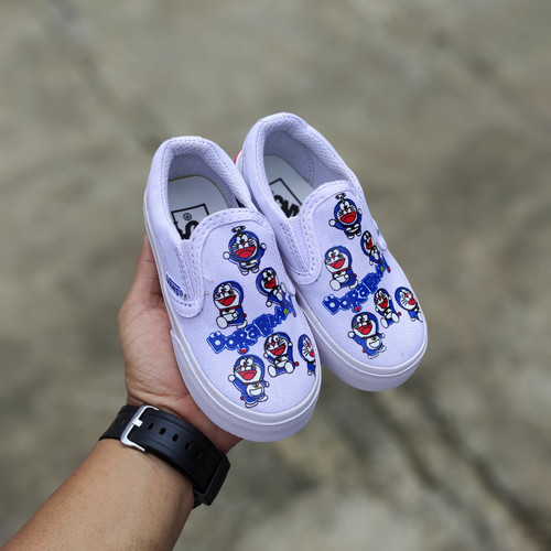 Detail Sepatu Vans Doraemon Nomer 26