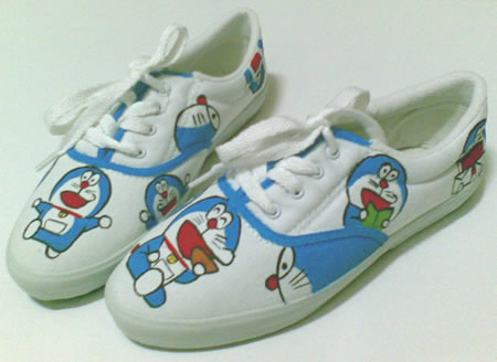 Detail Sepatu Vans Doraemon Nomer 32