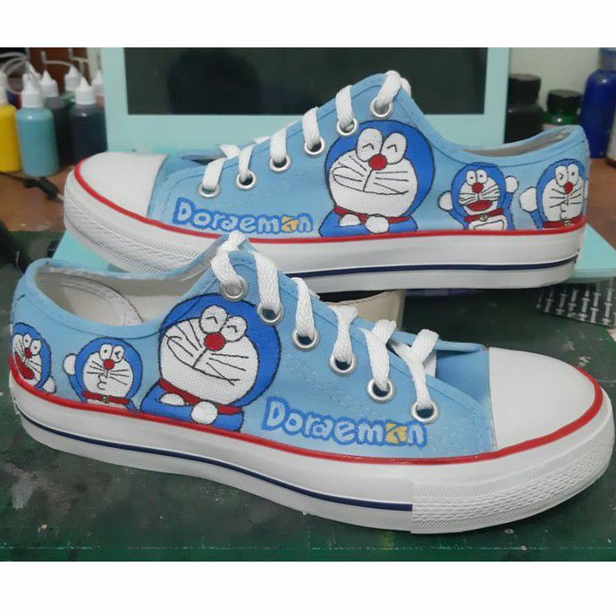 Detail Sepatu Vans Doraemon Nomer 54