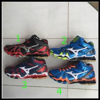 Detail Sepatu Voli Mizuno Tornado 8 Nomer 28