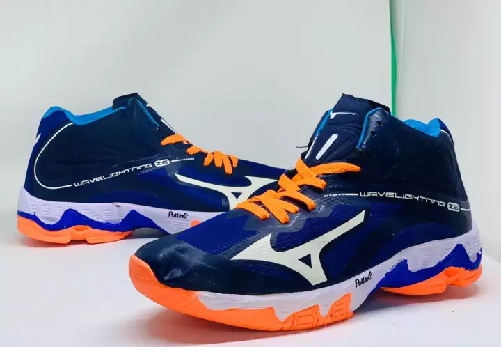 Detail Sepatu Volly Nomer 23