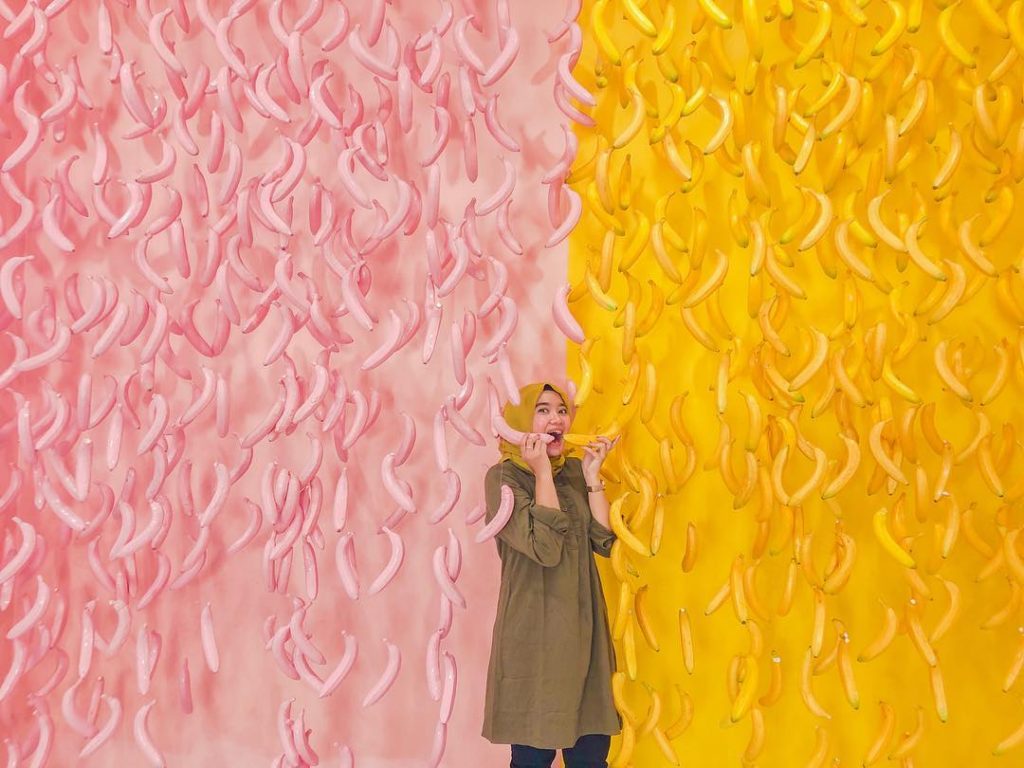 Detail Wallpaper Warna Kuning Nomer 22