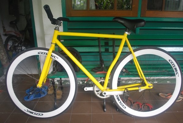 Detail Sepeda Fixie Warna Kuning Nomer 4