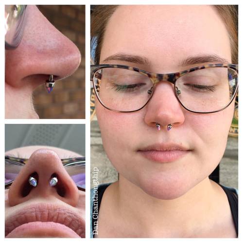 Detail Septum Piercing Horseshoe Flipped Up Nomer 24