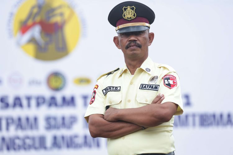 Seragam Polisi India - KibrisPDR