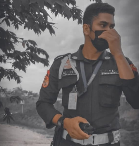 Detail Seragam Polisi India Nomer 27