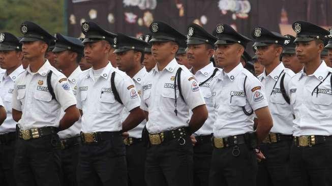 Detail Seragam Polisi Malaysia Nomer 16